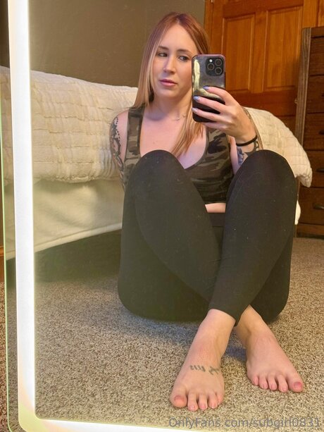 Subgirl0831 star erotic photo