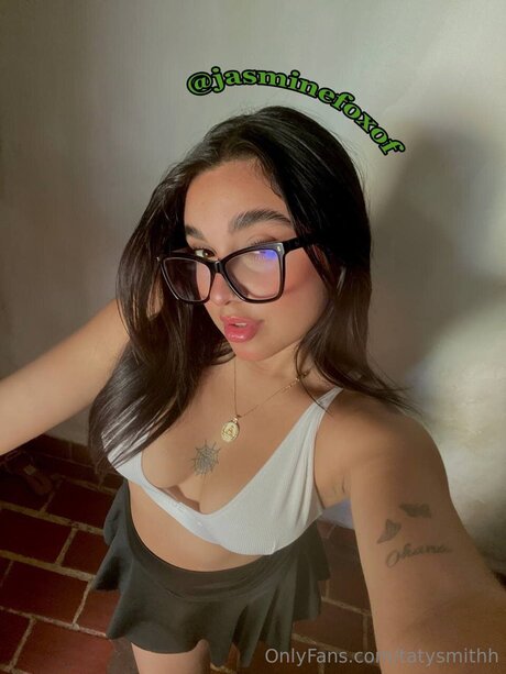 Tatysmithh xxx model pic