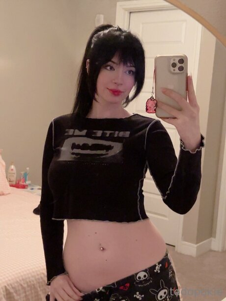 Todopokie model nudes pictures