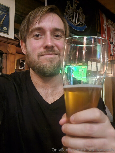 Thiaguitooxonly pornstar hd picture