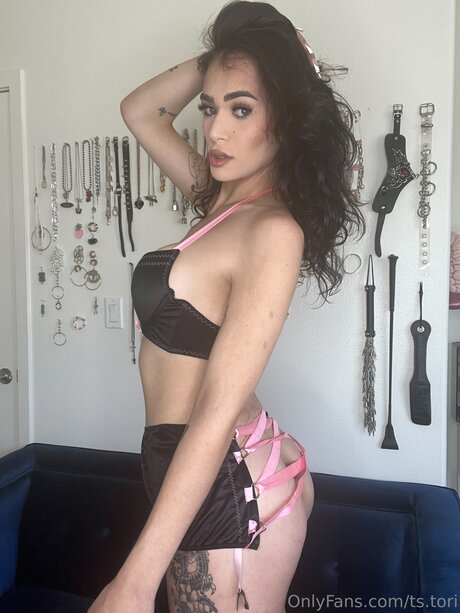 Victoriagrantt adult model images