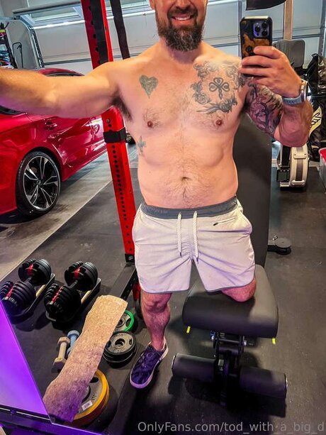 Tod With A Big D star naked pic