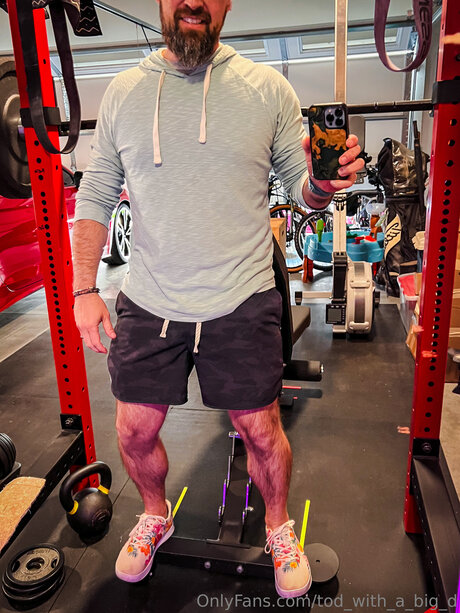 Tod With A Big D sexy actress pic