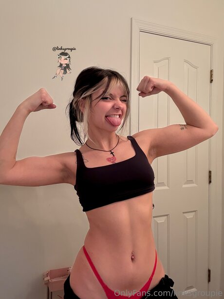 Linksgroupie star nudes pic