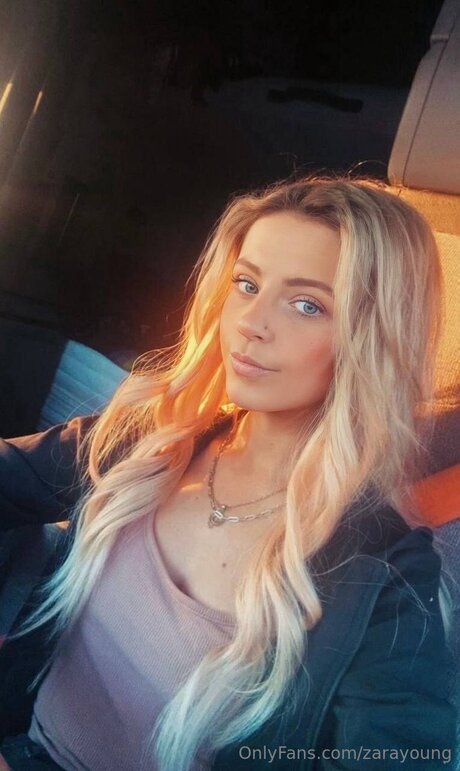 Zarayoung naked model archive