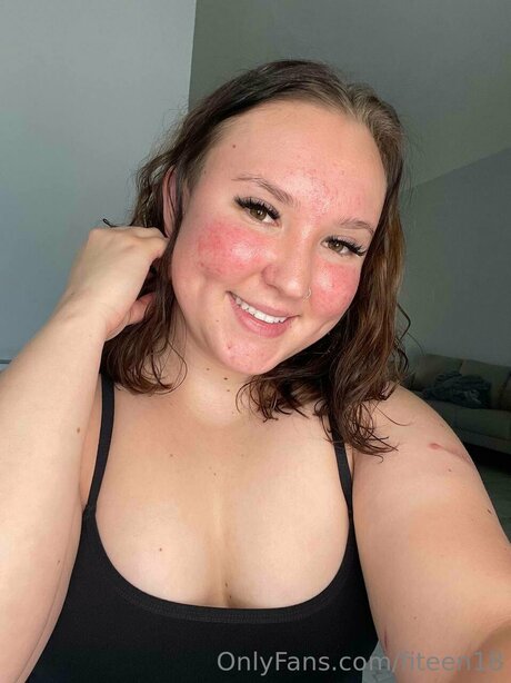 Bisexualcollegegirl nice pornstar pic