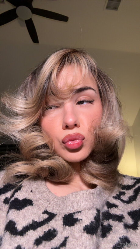 Babyymj exclusive pornstar galleries