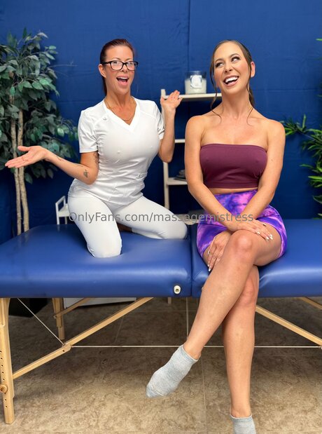 Massagemistress pornstar art pics