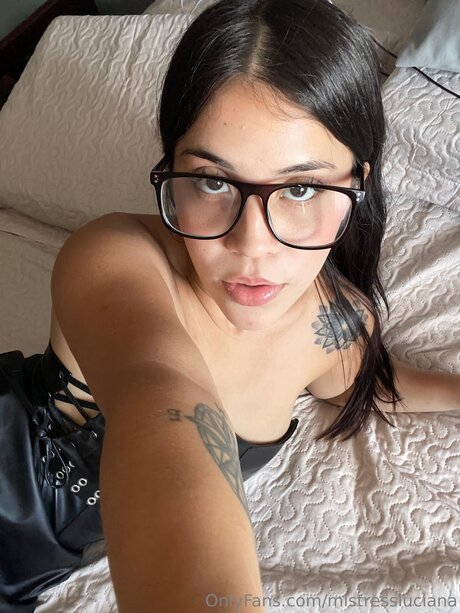 Mistressluciana nude star photos