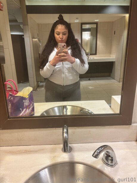 Thick Gurl101 perfect model galleries