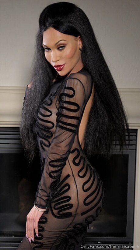 Themiaisabella model hd gallery