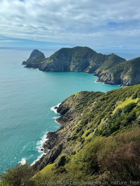 Breasts In Nature Free star erotic gallery