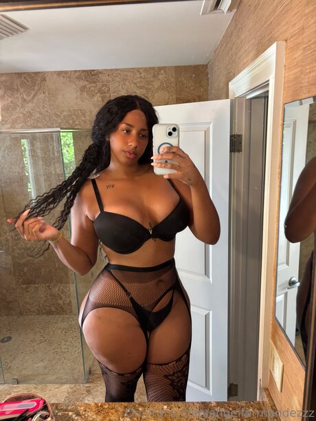 Angelferrnandezzz erotic actress images