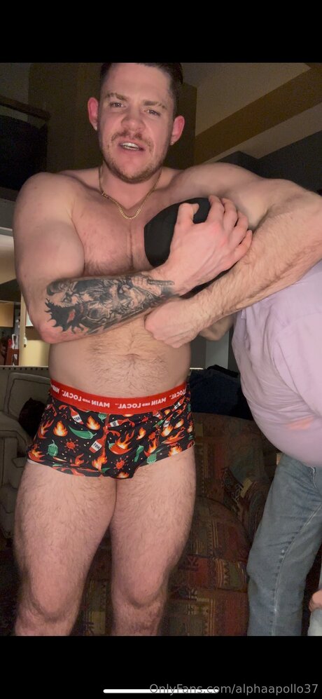 Alphaapollo37 star naked image