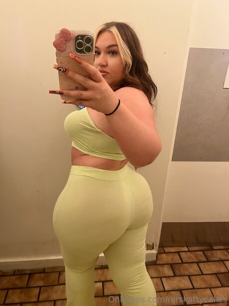 Mrskattycakes free star pics