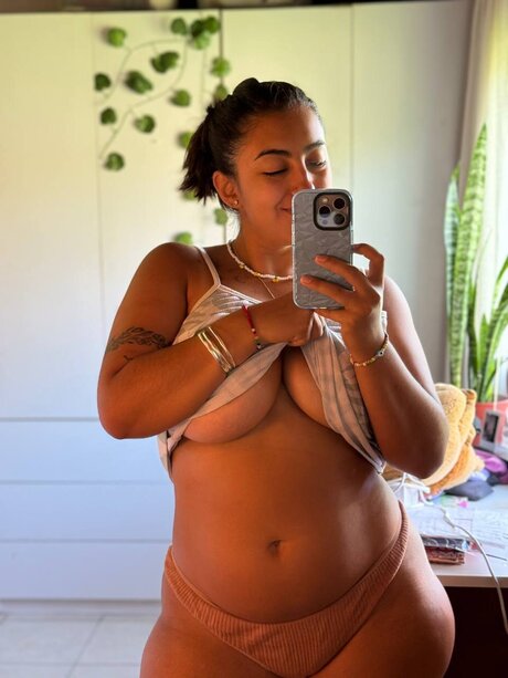 cheerleader onlyfans nudes pic