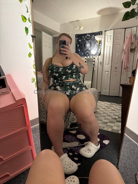 Celestialjoyce star nudes pic