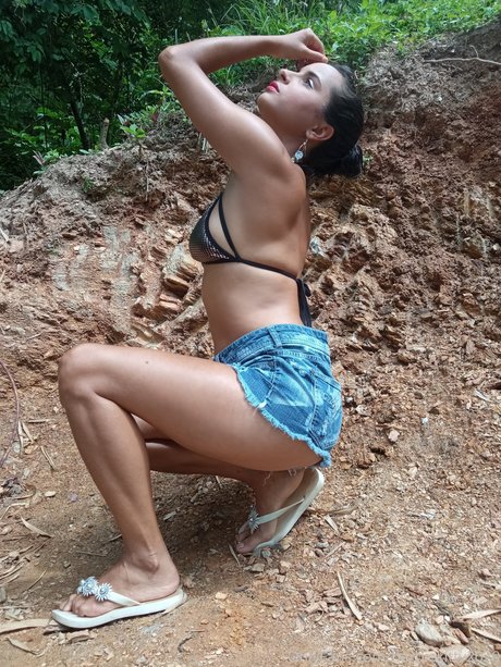 skinny milf onlyfans free porn pic