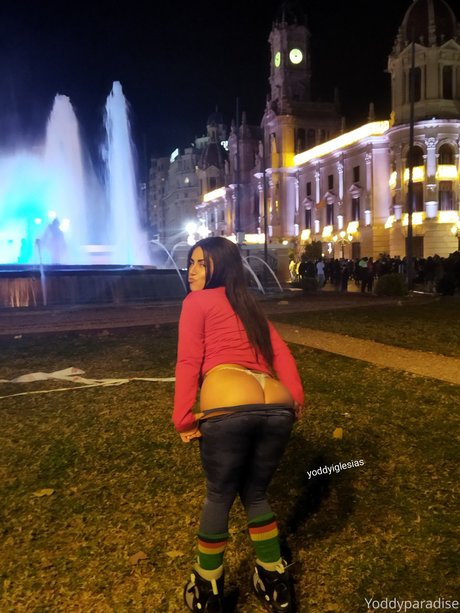 bikini onlyfans top picture