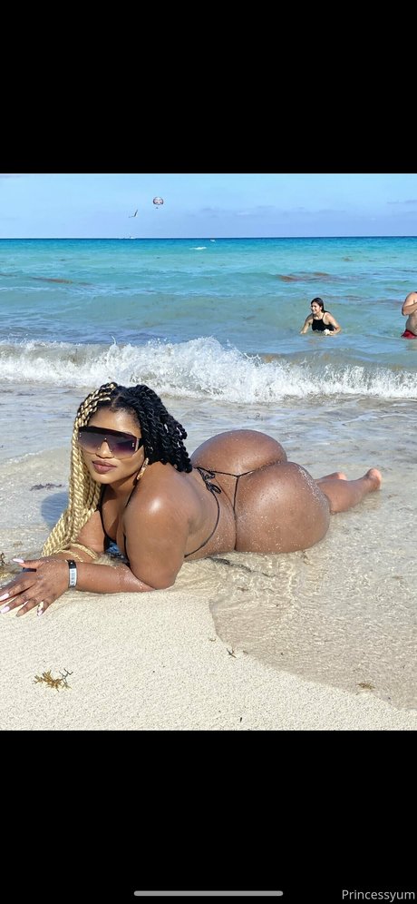 Sis Yummy hd model gallery