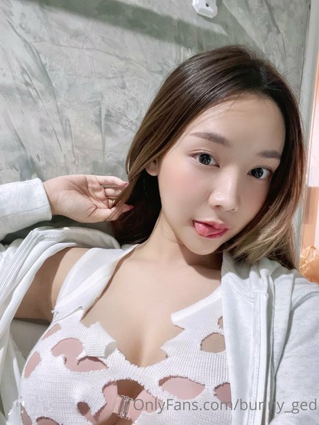 blonde asian onlyfans nude photos