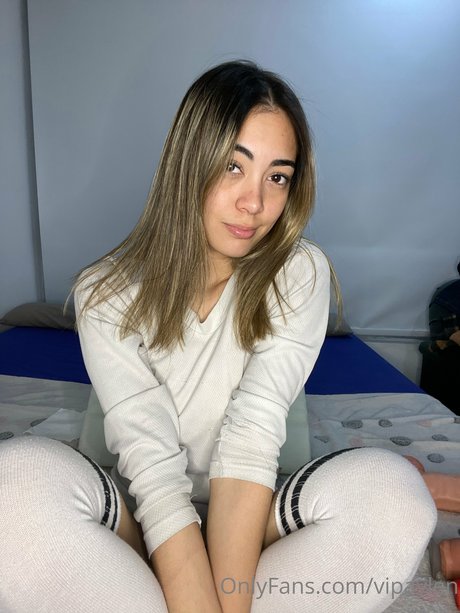 Aylenvip exclusive model photo