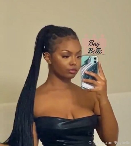 Bay Belle exclusive star photo