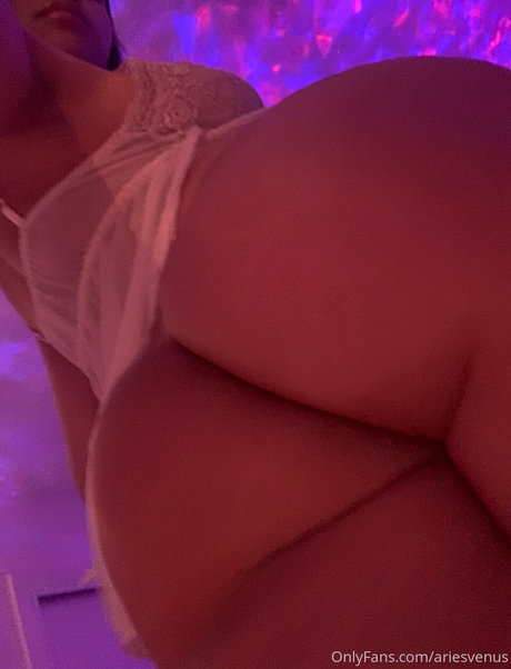 black tranny onlyfans nudes photo