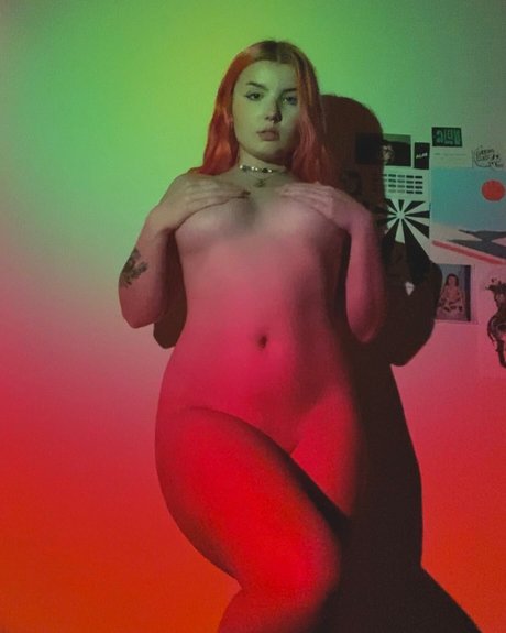 latina feet onlyfans free naked photo