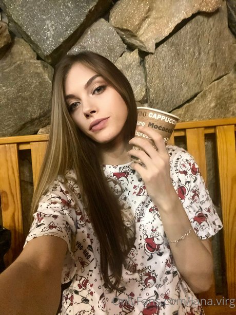 Lana Lanaxx X star exclusive images