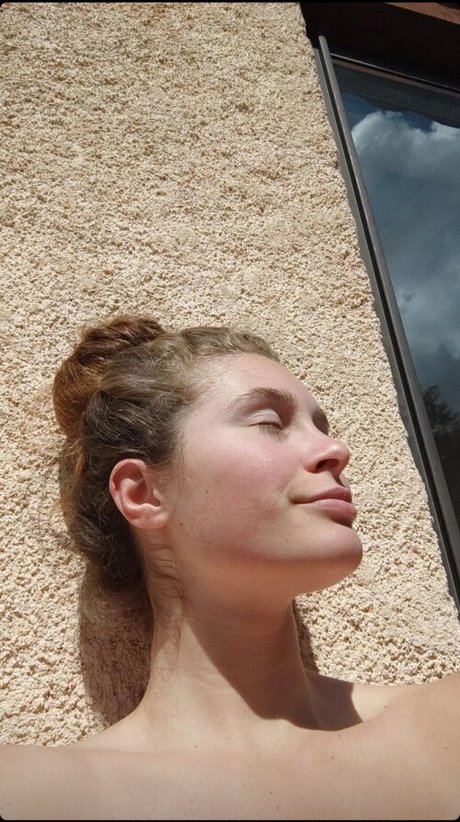 Aehtna_ model art photos