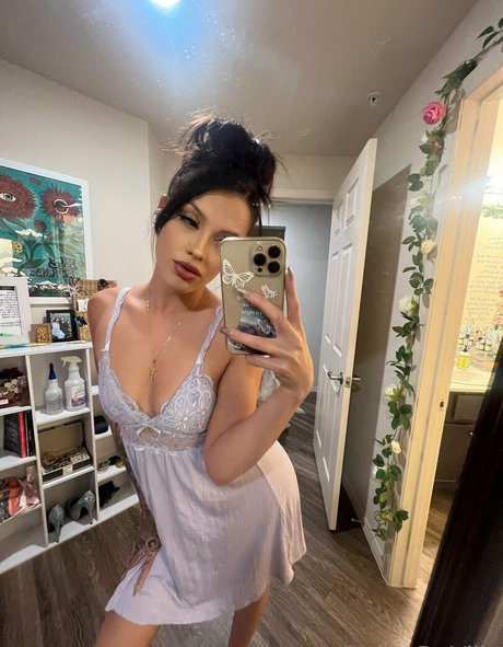 Daisy Deville Profile Photo