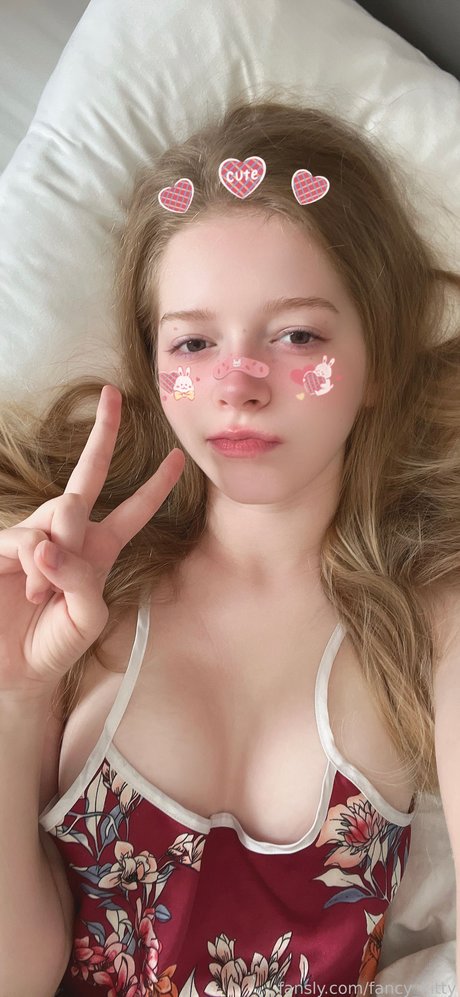 blonde wife onlyfans top picture