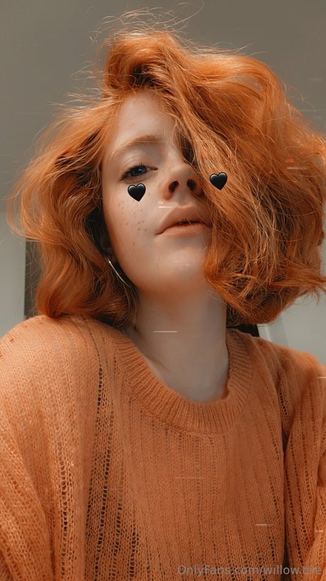 Willow Trie sexy model images