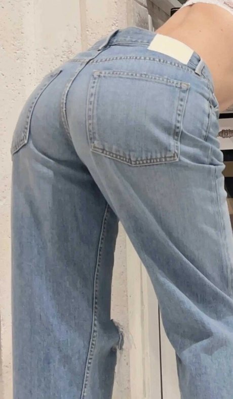 busty solo onlyfans pornographic gallery