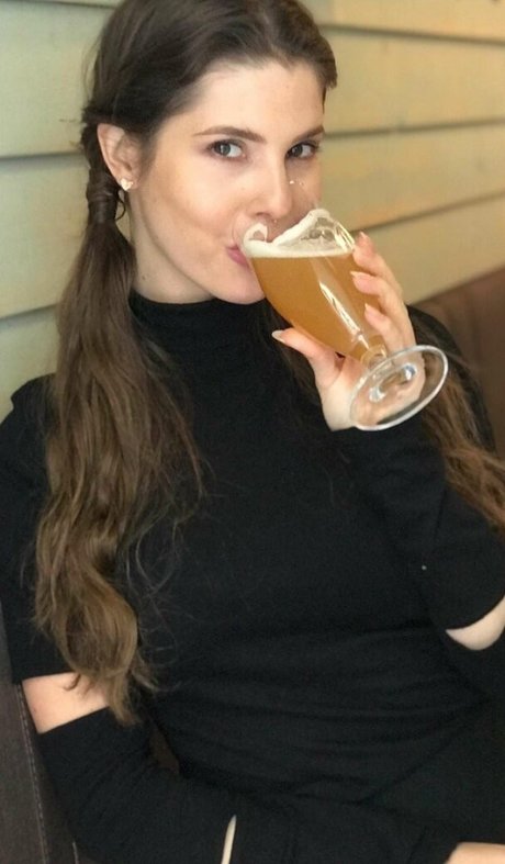 beauty girls onlyfans art nude photos