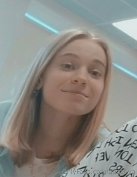 Anastiya pornstar high quality picture