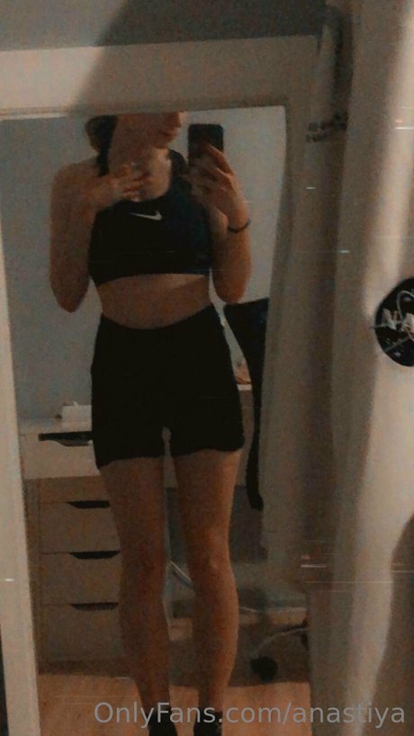 Anastiya model sexy pictures