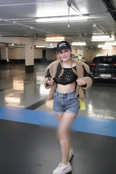 Louise Little French star sexy photo