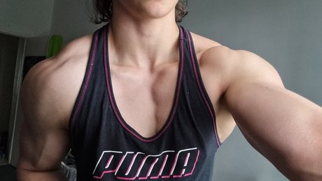 strawberry milk onlyfans exclusive pics