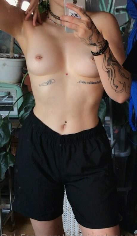 Maryjanakrasnapanna xxx pornstar pic