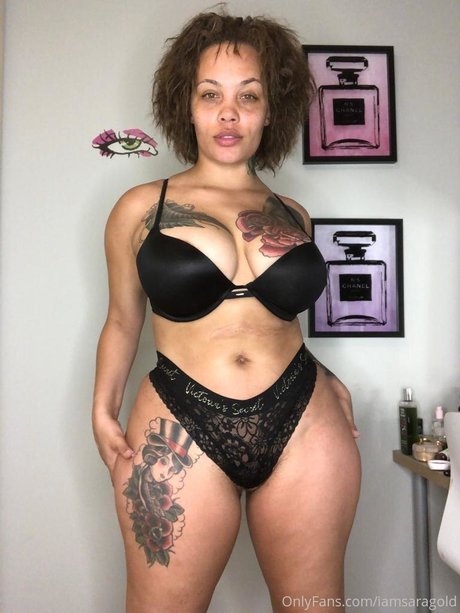 Sara Gold Iamsaragold model beautiful archive