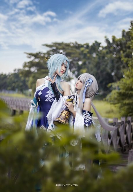 _HKxSYR hd actress img