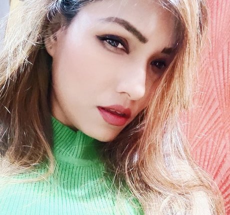 Zoya Rathore xxx model photos