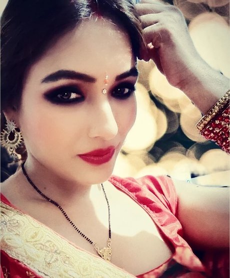 Zoya Rathore art pornstar pics