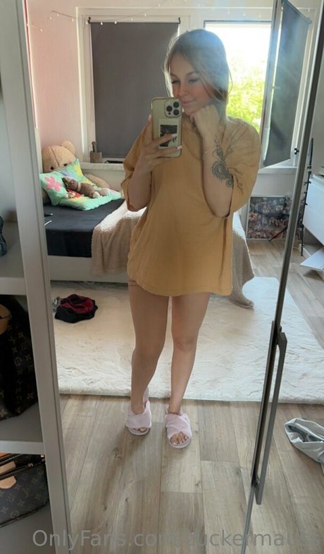 zuckermauss star naked picture