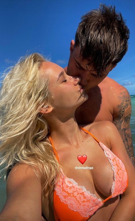 Zuzana Kardos star erotic photos