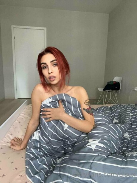 hairy legs onlyfans beautiful nude images