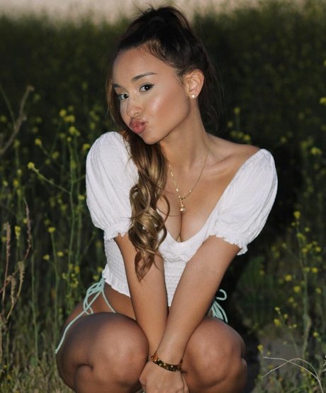 teen solo onlyfans erotic photos