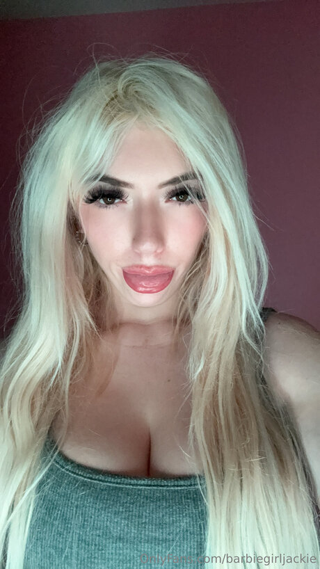 Barbiegirljackie star naked gallery